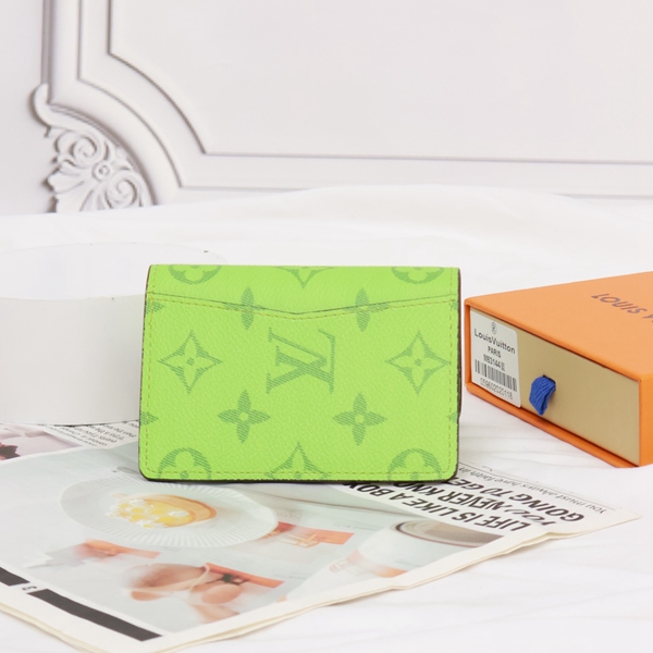 LVコピーウォレット背面デザイン